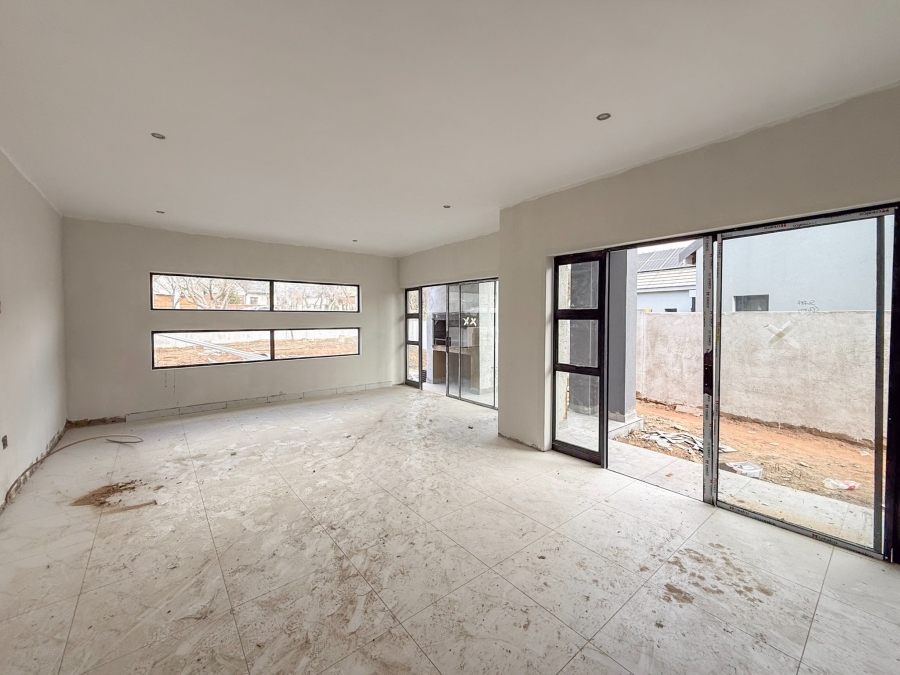 4 Bedroom Property for Sale in Landsmeer Residential Estate North West